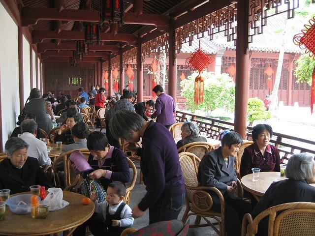 Ông Huỳnh Phú.